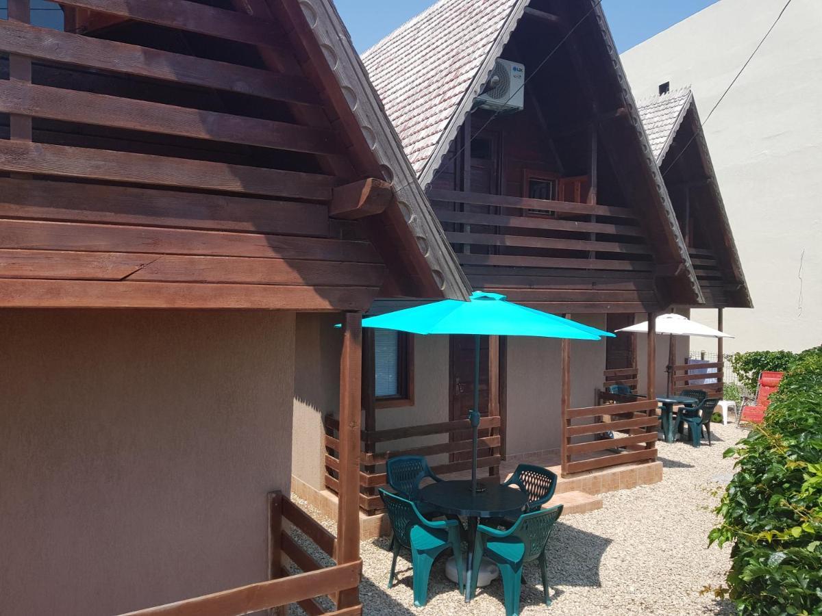 Casutele Intim Villa Costinesti Exterior photo