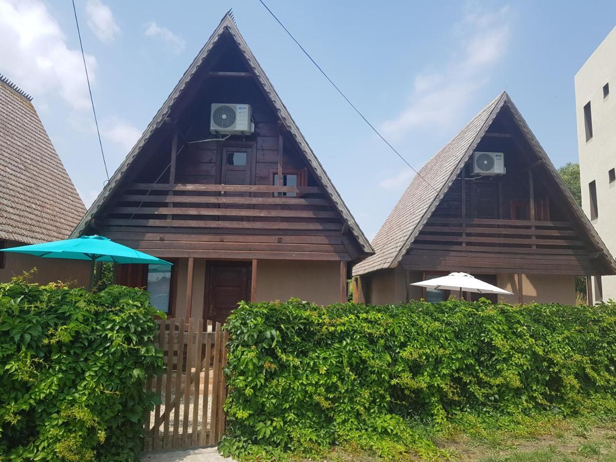 Casutele Intim Villa Costinesti Exterior photo